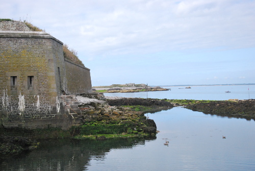 Le môle à marée basse