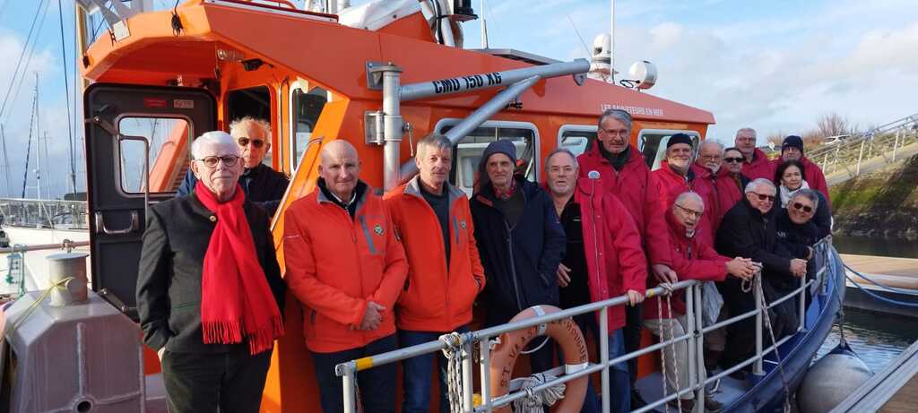 Visite du canot de la SNSM le 17 janvier 2026 par l'équipe de pilotes bénévoles de l'association