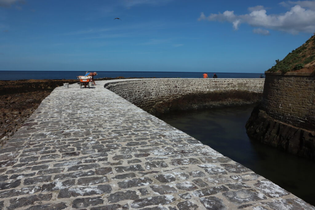 La digue Nord-est en septembre 2025