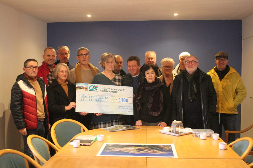 Remise du chèque des bénéfices des actions de l'association pour le Téléthon 2025