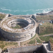 vue du fort de l'ile du large saint marcouf