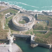 vue aérienne de l'ile du large saint marcouf